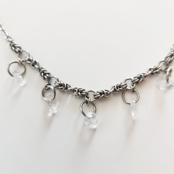 Gothic Fairy clear crystal choker necklace with a small silver chain - Picture 7 of 8